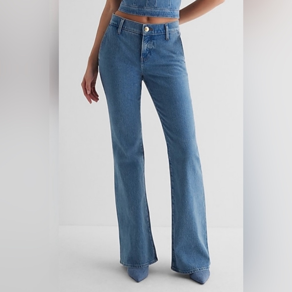Express 70’s Flare Jeans, Mid-Rise - New, Never Worn - SZ 10s